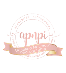 APNPI Accredited Professional — Qualified Newborn Photographer