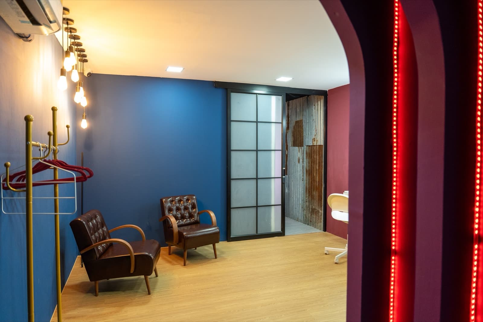 SparQ Spaces photography studio, Bangkok — 12 of 15